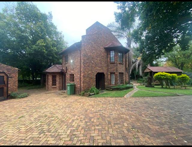 4 BEDROOM HOUSE FOR SALE IN KANONKOP